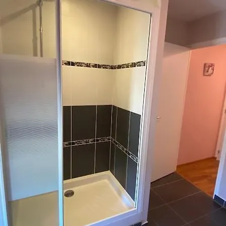 Holiday home De La Vallee De La Vire Pour 6 A 8 Personnes Proche L'a84 *